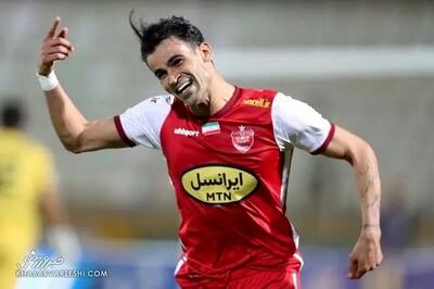 جدایی عیسی قطعی شد/ رونمایی از شماره ۱۰ جدید پرسپولیس