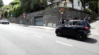 انتظار خبرنگاران در محل مذاکرات ایران و آمریکا در رم