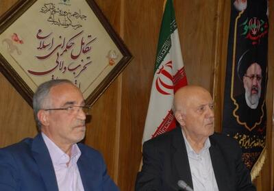 واعظ آشتیانی:آوردن سیدورف مثل گذاشتن موتور بنز روی پیکان است - پارس فوتبال
