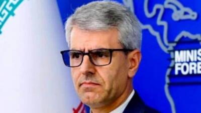 حق خودمان را درباره بهره‌مندی از انرژی صلح آمیز هسته‌ای و رفع تحریم‌ها دنبال می‌کنیم