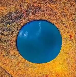 دریاچه زیبای ماه (Moon) در تیانچی مغولستان