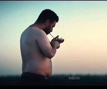 تصویر برهنه جواد عزتی در وحشی جنجال‌ به‌پا کرد