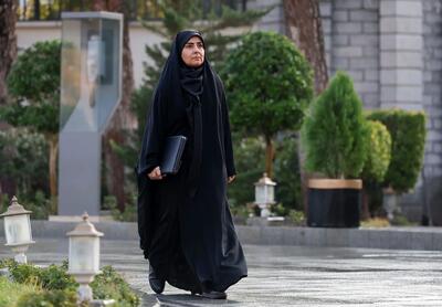 استیضاح خانم وزیر کلید خورد