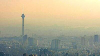 هوای تهران آلوده است