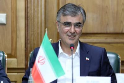 رئیس‌کل بانک مرکزی عازم عمان شد