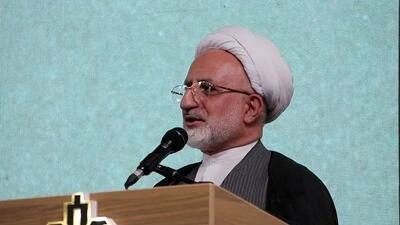 تجلیل مشاور وزیر اقتصاد از بانک کشاورزی به‌عنوان دستگاه برتر در ترویج فرهنگ ایثار و شهادت در بزرگداشت حماسه خرمشهر