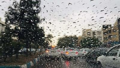 رگبار باران و رعد و برق در تهران و ۱۴ استان دیگر کشور