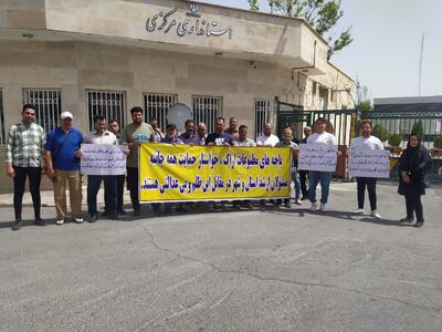 خطر تخریب دکه‌های مطبوعاتی اراک و تجمعی برای حفظ ارزش‌های فرهنگی