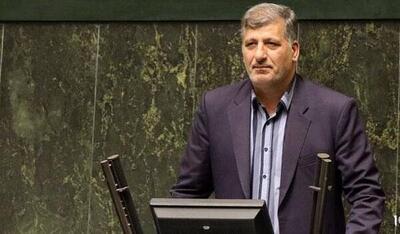 فیلم/ واکنش یکی از نمایندگان به پیامک‌های توهین به قالیباف