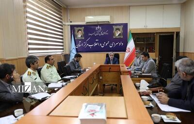 دادستان کرج: اراذل و اوباش فضای مجازی شناسایی و بازداشت شوند