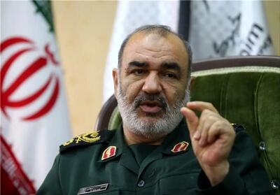 فرمانده کل سپاه: در حالی که در جنگ کاملیم هیچ چیز جنگی نیست