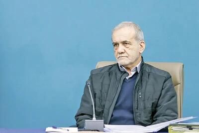 پزشکیان: ۸ ماه پیش من را تحویل هم نمی‌گرفتند، حالا شدیم رئیس‌جمهور