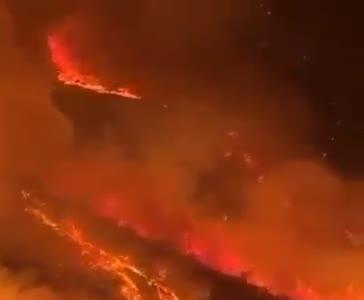 آتش‌سوزی گسترده در جنوب غرب عربستان