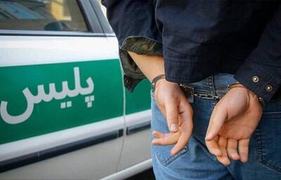 فیلم/ لحظه دستگیری قاتل ۴ نفر در خیابان منوچهری شیراز