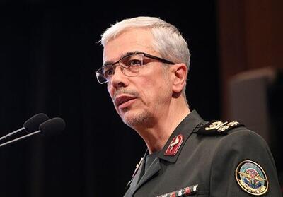 سرلشکر باقری: با جامعه در حال تحول نمی‌شود با باتوم برخورد کرد؛ ما نیاز به تدبیر داریم | روزنو