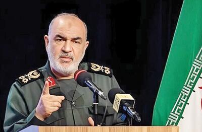 در حالی که در جنگ کاملیم هیچ چیز جنگی نیست