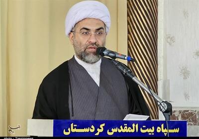 نگاه ابزاری و نمایشی به زنان خیانت است - تسنیم