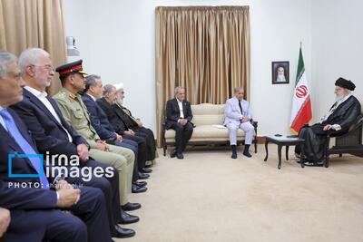 تصاویر: دیدار نخست وزیر پاکستان با رهبر انقلاب