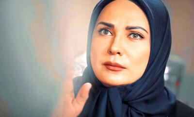 لعیا زنگنه در آستانه ۶۰ سالگی مثل یک ستاره می درخشد (عکس)
