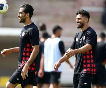 دو روایت از تمدید قرارداد پرسپولیس با امید عالیشاه؛ تیر مثلت سمی به سنگ خورد یا زور حامی مالی بیشتر بود؟ - پارس فوتبال