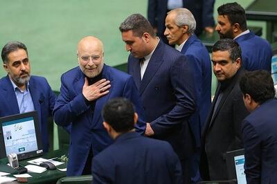 قالیباف با ۲۱۹ رأی رییس مجلس باقی ماند | روزنو