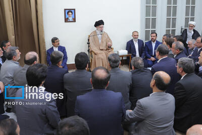 دیدار وزیر کشور و استانداران با رهبر انقلاب