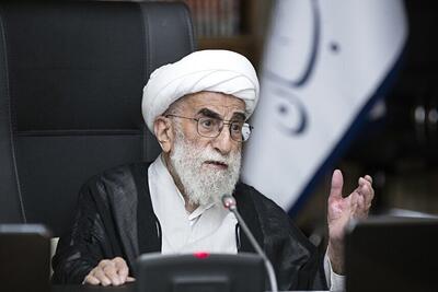آیت‌الله جنتی: خواص جامعه در صحنه‌های سرنوشت‌ساز حضور آگاهانه داشته باشند