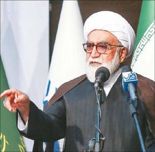 روزنامه‌نگار شجاع و آزاده باشید و ملاحظه افراد را نکنید