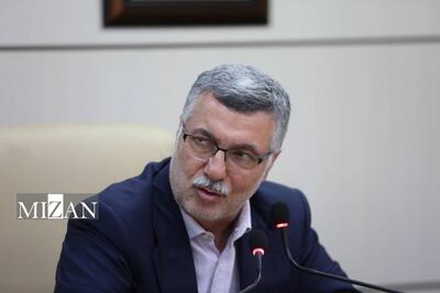 گزارش وزیر بهداشت از کاهش چشمگیر مهاجرت کادر درمان در ۶ ماهه دوم سال ۱۴۰۳