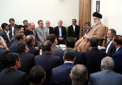 تاکید امام خامنه‌ای بر پرهیز استانداران از تجارت شخصی - تسنیم