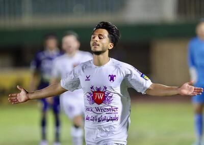رسمی: محمدحسین صادقی به پرسپولیس پیوست
