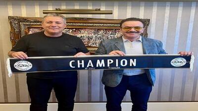 اسکوچیچ در تراکتور ماندنی شد