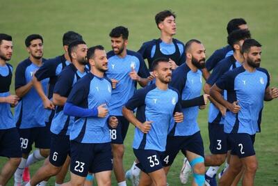 گروسی: بازیکن استقلال باید بار تیم را به دوش بکشد