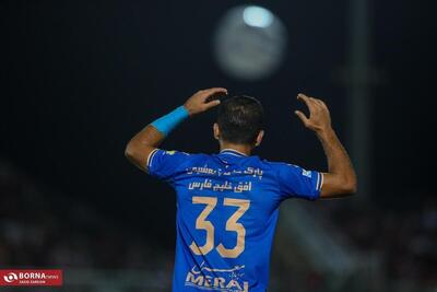 جلالی: می‌مانم چون مدیون هواداران استقلال هستم