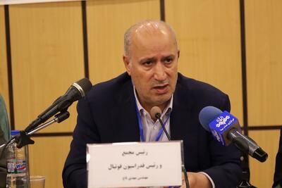 تاج: با تمام مشکلات و کمبود‌ها نباید به هیچ وجه توقف کنیم