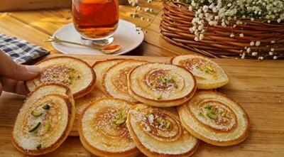 شیرینی ۵ دقیقه ای بدون فر و همزن نرم و خوشمزه تا چای رو دم کنی شیرینی آماده اس!