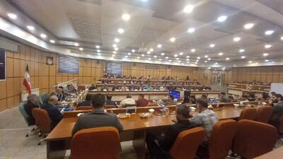 نبود حامی مهمترین مشکل فوتبال و فوتسال چهارمحال وبختیاری است