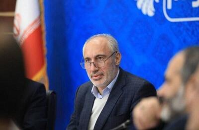 معاون رئیس‌جمهور از پروژه‌های فریدن بازدید کرد