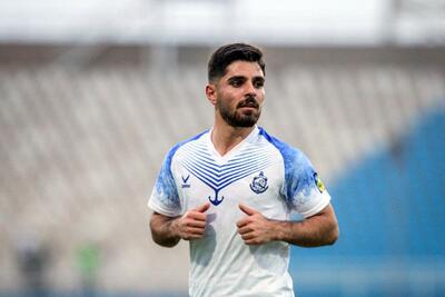 ضربه خطرناک محمد عمری که با مهار حسین حسینی همراه شد (استقلال 0-0 ملوان) - پارس فوتبال
