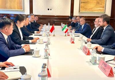 تاکید ایران و چین بر افزایش همکاری‌ها به سطح راهبردی - تسنیم