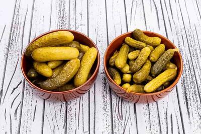 طرز تهیه خیار شور تخمیری پروبیوتیک (فیلم)