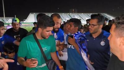 هجوم سلفی بگیران به سمت روزبه چشمی پس از قهرمانی استقلال