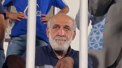 اشک شوق مهدی فنونی زاده از قهرمانی استقلال - پارس فوتبال