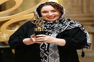 استیل بانمک دهه شصتی مه‌لقا باقری و ژاله صامتی در کنار عطاران