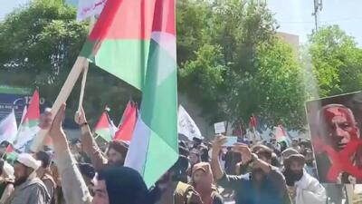 ببینید؛ راهپیمایی طرفداران طالبان در حمایت از غزه
