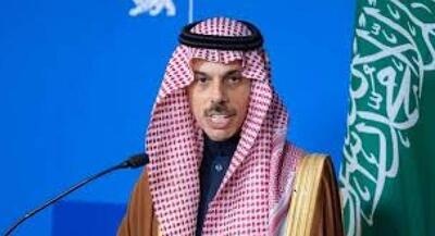 وزیر خارجهٔ عربستان در مسجد اموی پیش‌نماز شد | جهان نیوز