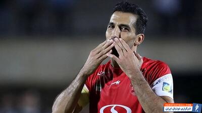 وحید امیری ستاره پرسپولیس بر سر دوراهی خرم‌آباد و مسائل مالی