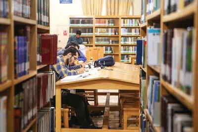 جویندگان سکوت | مخاطبان کتابخانه های عمومی آستان قدس بیشتر چه کسانی هستند؟