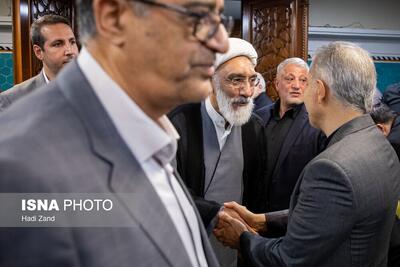چهره‌‎‌های سیاسی در ختم احمد هاشمی‌رفسنجانی+عکس