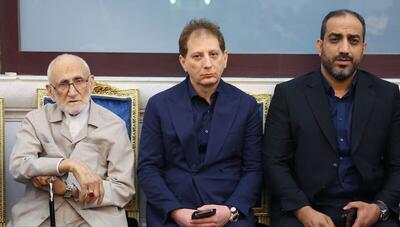 مراسم ختم علی‌اکبر انصاری، رئیس هلدینگ تات، برگزار شد (عکس)